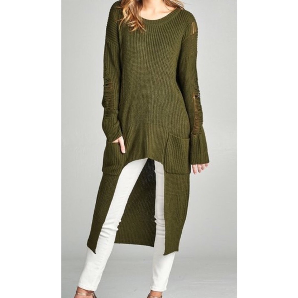 "Oversized" sweater